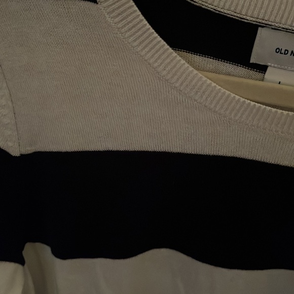 Old Navy Striped Lightweight Sweater Size Large - Picture 2 of 5